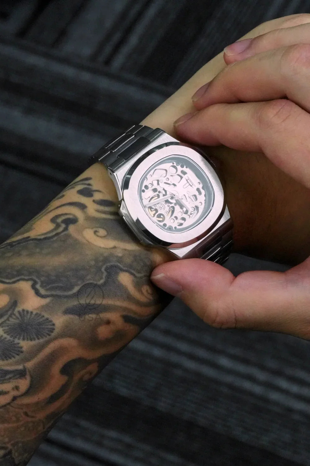 Mod Nautilus Skeleton Silver